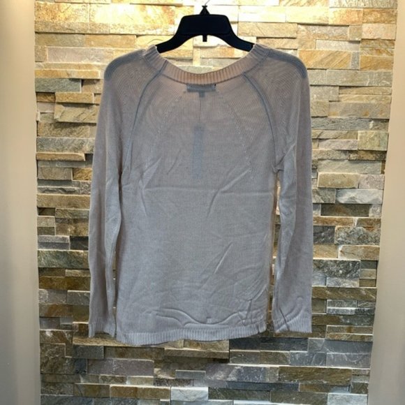 Catherine Malandrino Long Raglan Sleeve Pullover - Picture 5 of 10